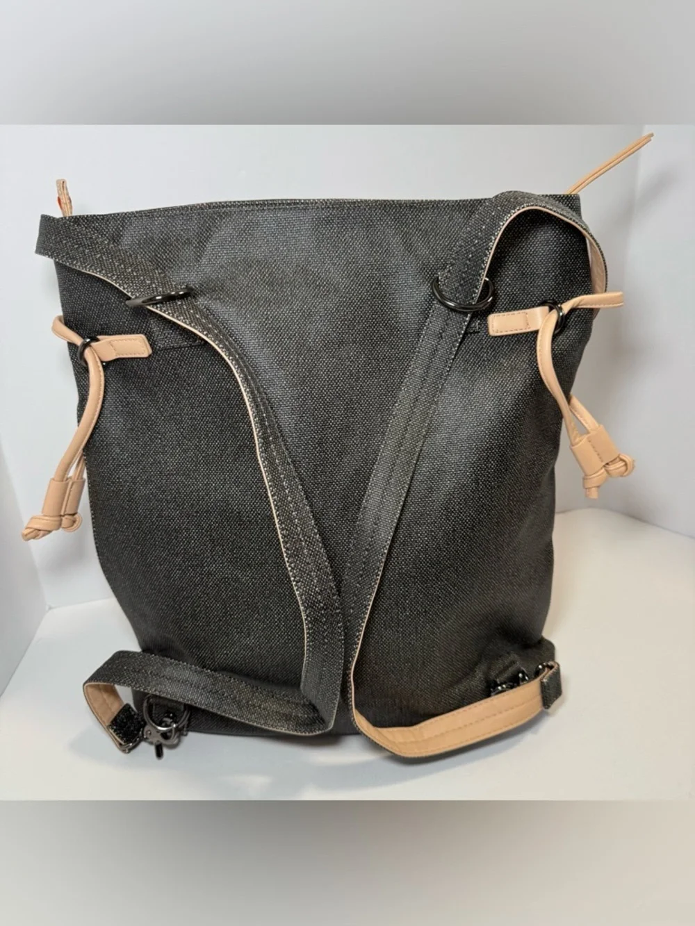 Sherpani Tempest: Tote Bag & Backpack Black Stone